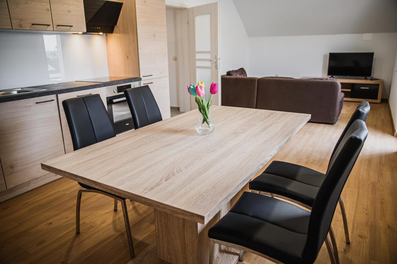 Mojcin Pisker Apartment House Кран Екстериор снимка